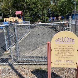 Averill Boulevard Park - A few different playground options