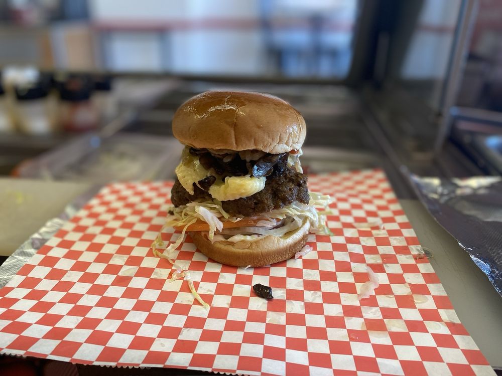 Ooey Gooey Smoke Burger Logo