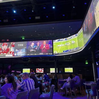 Stadium Club - Sports Bars Near Me - Orlando, Florida Stadium Club - Sports Bars Near Me - Orlando, Florida