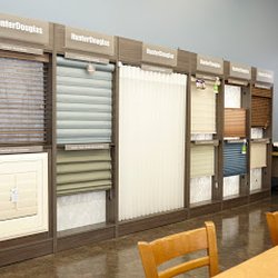 JC Licht Benjamin Moore Paint & Decor Store - La Grange - Hunter Douglas Window Treatments