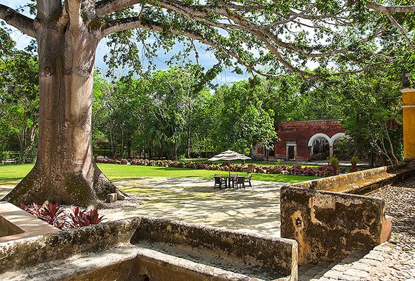 Hacienda Uayamon by null