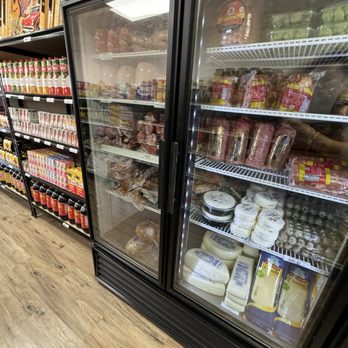 D Reyes Latin Market - International Grocery Near Me - Hutto, Texas
