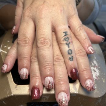 Color Nails and Spa - Nail Salons Near Me - Branson, Missouri