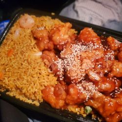 China Wok - Sesame chicken and shrimp fried rice
