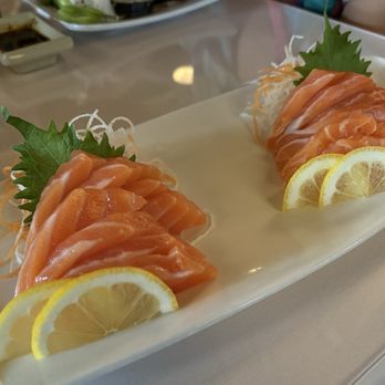 Sansei Seafood Restaurant & Sushi Bar - Salmon sashimi ($21.75 USD for 16) - Sushi Bars Near Me - Honolulu, Hawaii Sansei Seafood Restaurant & Sushi Bar - Salmon sashimi ($21.75 USD for 16) - Sushi Bars Near Me - Honolulu, Hawaii