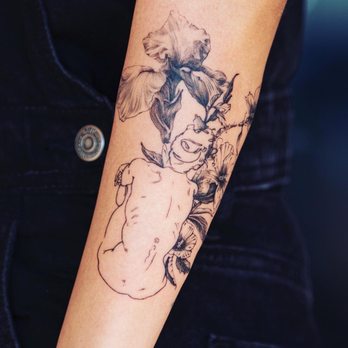 MODO Ink Tattoo - Closeup of Egon Schiele's piece with flowers by Jason - Tattoo Near Me - Orange, California MODO Ink Tattoo - Closeup of Egon Schiele's piece with flowers by Jason - Tattoo Near Me - Orange, California