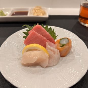 Bon - Sushi Bars Near Me - Westwood, New Jersey