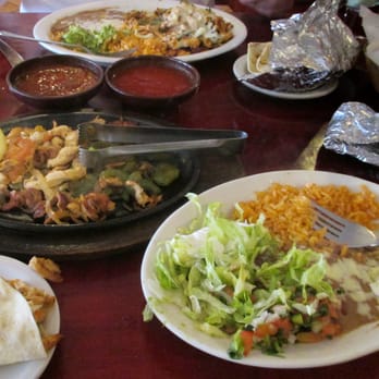Azul Tequila - Steak Fajitas - with all the sides - Mexican Near Me - Eau Claire, Wisconsin