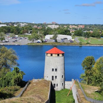 Fort Henry - One of the signature towers around Kingston - Landmarks & Historical Buildings Near Me - Kingston, Ontario