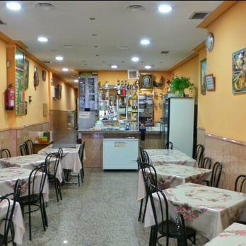 El Rincon Ecuatoriano - Sala - Latin American Near Me - Madrid, M