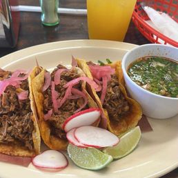 Lunch combo  - 3 Birria tacos - maracuyá - side soup