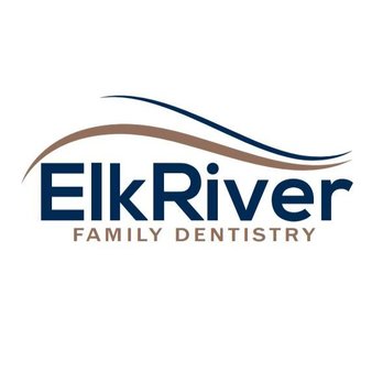 Dr Julie Wallace Is A Native Of Elk River Mn She Received Her