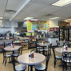 Sycolin Deli - Inside