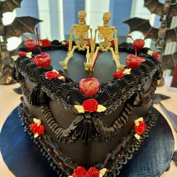 Killer Bakery - Custom 10" Gothic Romance Cake - 3-Layer Red Velvet + Cream Cheese Filling - Desserts Near Me