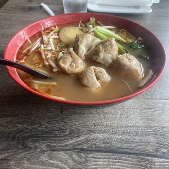 Spice C - Spicy Pork Wonton Noodle Soup with Udon Noodles. Loved it. - Poke Near Me - Conway, South Carolina