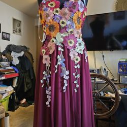 Ruthie K's - Bridal Gown, We helped add the flowers!
