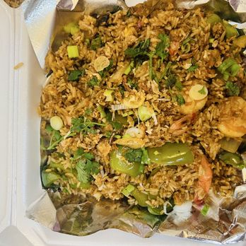Hot Cafe - I ordered the Basil Fried Rice with shrimp - Thai Near Me - Atlanta, Georgia Hot Cafe - I ordered the Basil Fried Rice with shrimp - Thai Near Me - Atlanta, Georgia