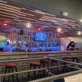 Mudhook - Bar area - Burgers Near Me - Cedar Hill, Texas