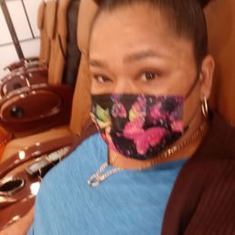 Me getting pampered at Vonnes hair and nails Me getting pampered at Vonnes hair and nails