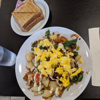 Stacked - Veggie hash - Breakfast & Brunch Near Me - Wasaga Beach, Ontario