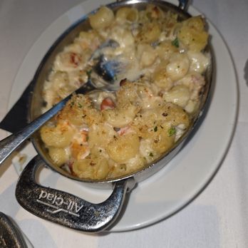 Del Frisco's Double Eagle Steakhouse - lobster mac and cheese - New American Near Me - Plano, Texas