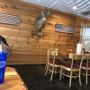 Worley's Country Cafe - Deer Mount - Cafes Near Me - Pine Knot, Kentucky Worley's Country Cafe - Deer Mount - Cafes Near Me - Pine Knot, Kentucky