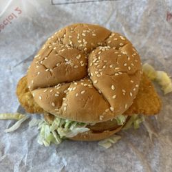 Arby's - Crispy Fish Sandwich