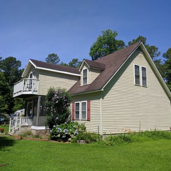 BizzieLizzie's Bed and Breakfast - Bed & Breakfast Near Me - Belhaven, North Carolina BizzieLizzie's Bed and Breakfast - Bed & Breakfast Near Me - Belhaven, North Carolina