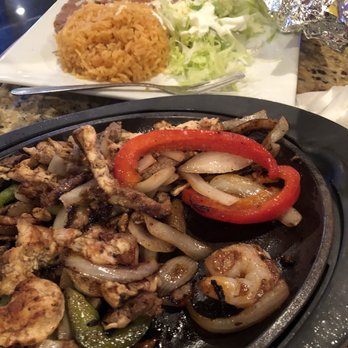 Plaza Azteca - Mexican Near Me - Elizabeth City, North Carolina