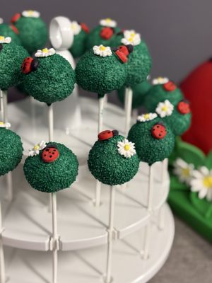 Cake Bash Studio by null