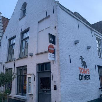 Tom's Diner - Belgian Near Me - Bruges, VWV