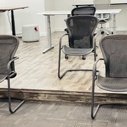 Signature Furniture - Guest seating