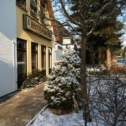 Hotel Grüner Baum Berlin - Hotel Eingang im Winter