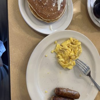 The Original Pancake House - Sausage, eggs and pancakes - Juice Bars & Smoothies Near Me - Avon, Ohio