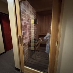 Massage Nirvana Day and Medi Spa - Dry sauna