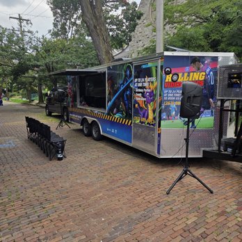 Kinnected Game Truck - Game Truck Rental Near Me - Philadelphia, Pennsylvania Kinnected Game Truck - Game Truck Rental Near Me - Philadelphia, Pennsylvania
