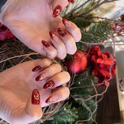 LaVish Nails & Spa - Build on Gel manicure