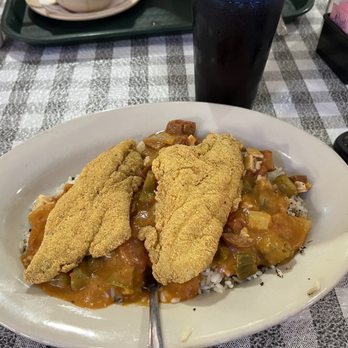 Flying Fish - Catfish gumbo - Seafood Near Me - Memphis, Tennessee Flying Fish - Catfish gumbo - Seafood Near Me - Memphis, Tennessee