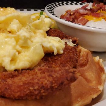 Black Bear Diner Fresno - Chicken and waffles - Diners Near Me - Fresno, California Black Bear Diner Fresno - Chicken and waffles - Diners Near Me - Fresno, California