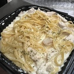 Nonna Maria - Chicken Alfredo