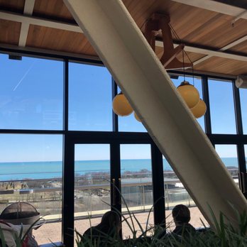Cindy's Rooftop - Lunch area view - New American Near Me - Chicago, Illinois Cindy's Rooftop - Lunch area view - New American Near Me - Chicago, Illinois