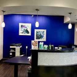 Amara Dental - Wall