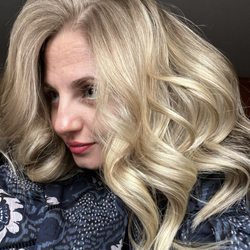 Golden Shears Hair Studio - Client taking selfie at home.