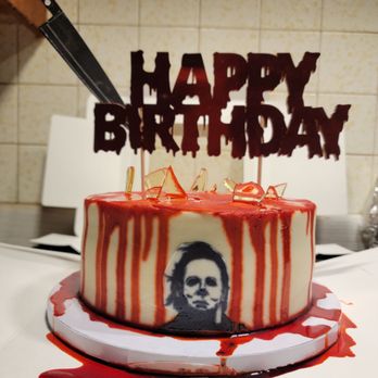 The Baking Fool - Best birthday cake! - Custom Cakes Near Me - Garden Grove, California