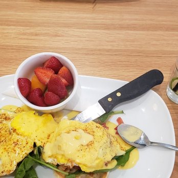 Silver Diner - Bay Benedict and Cucumber-Mint Mimosa - Diners Near Me - Alexandria, Virginia Silver Diner - Bay Benedict and Cucumber-Mint Mimosa - Diners Near Me - Alexandria, Virginia