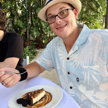 Latitudes - Sunset Key Cottages - Cheesecake - Seafood Near Me - Key West, Florida
