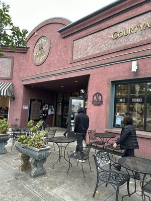 Moonside Bakery & Cafe by null