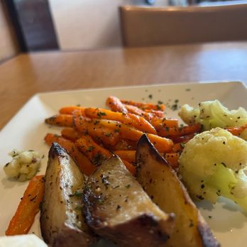 La Taverna - Vegetables roasted in garlic and olive oil - Italian Near Me - Spartanburg, South Carolina La Taverna - Vegetables roasted in garlic and olive oil - Italian Near Me - Spartanburg, South Carolina