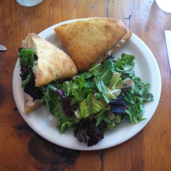 Love Lane Kitchen - Delightful sandwich on a Saturday afternoon brunch jaunt. - Breakfast & Brunch Near Me - Mattituck, New York