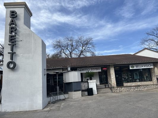 Baretto Bistro by null